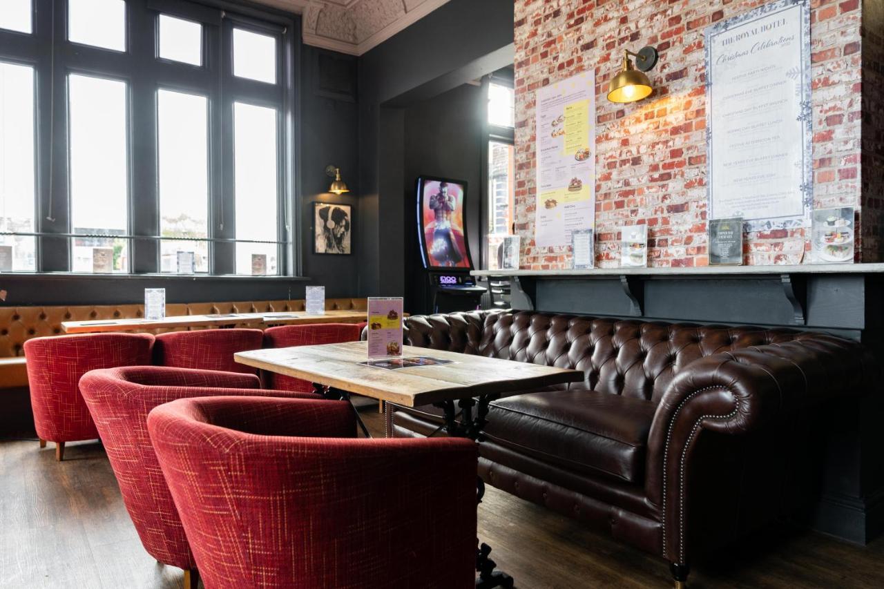 The Royal Hotel Crewe, A Brilliant Collection, Powered By Oyo Екстериор снимка